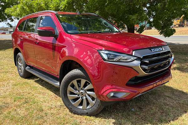 2024 Isuzu MU-X LS-U