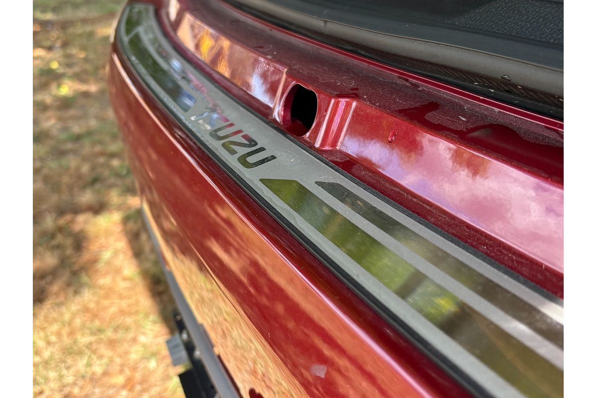 2024 Isuzu MU-X LS-U