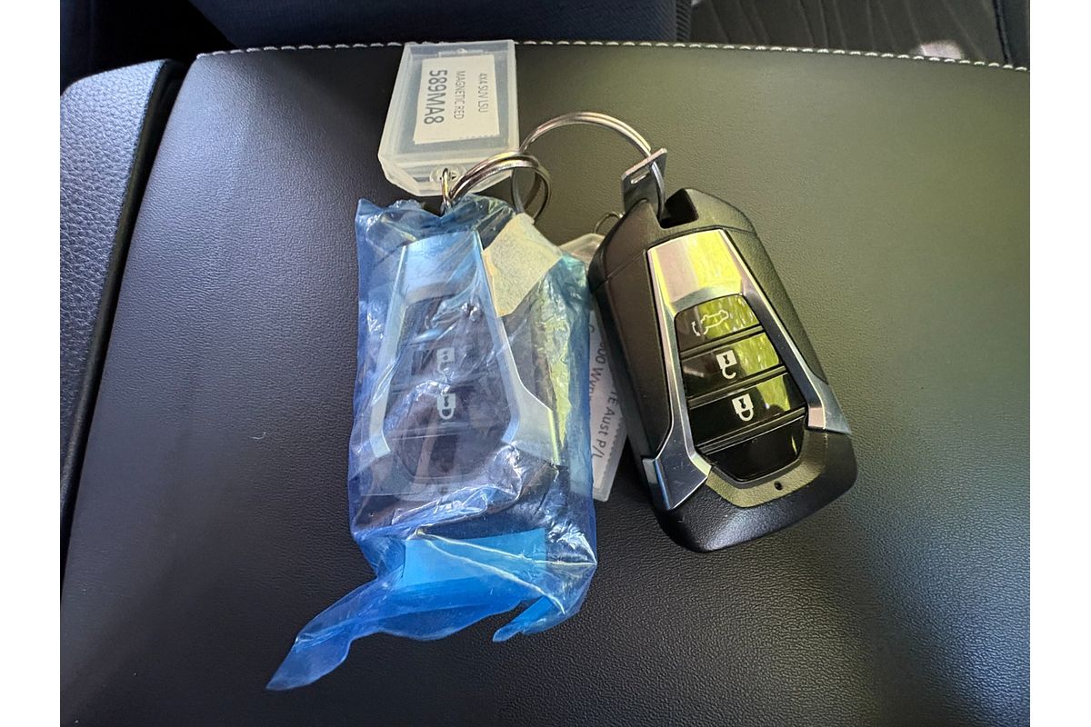 2024 Isuzu MU-X LS-U