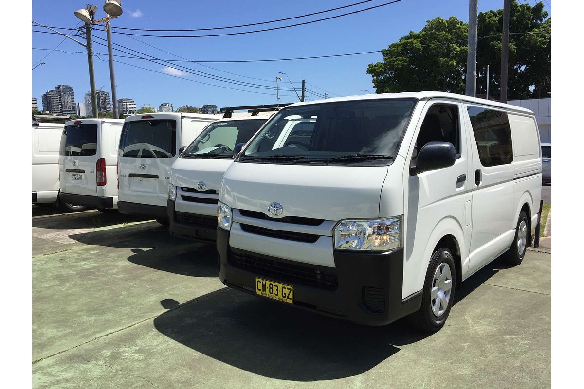 2015 Toyota Hiace LWB TRH201R MY15