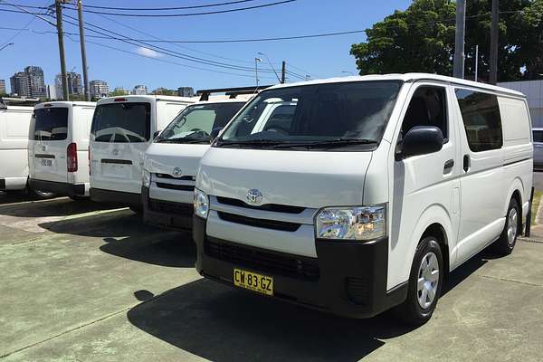 2015 Toyota Hiace LWB TRH201R MY15