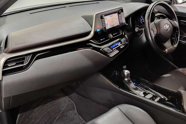 2017 Toyota C-HR Koba NGX10R