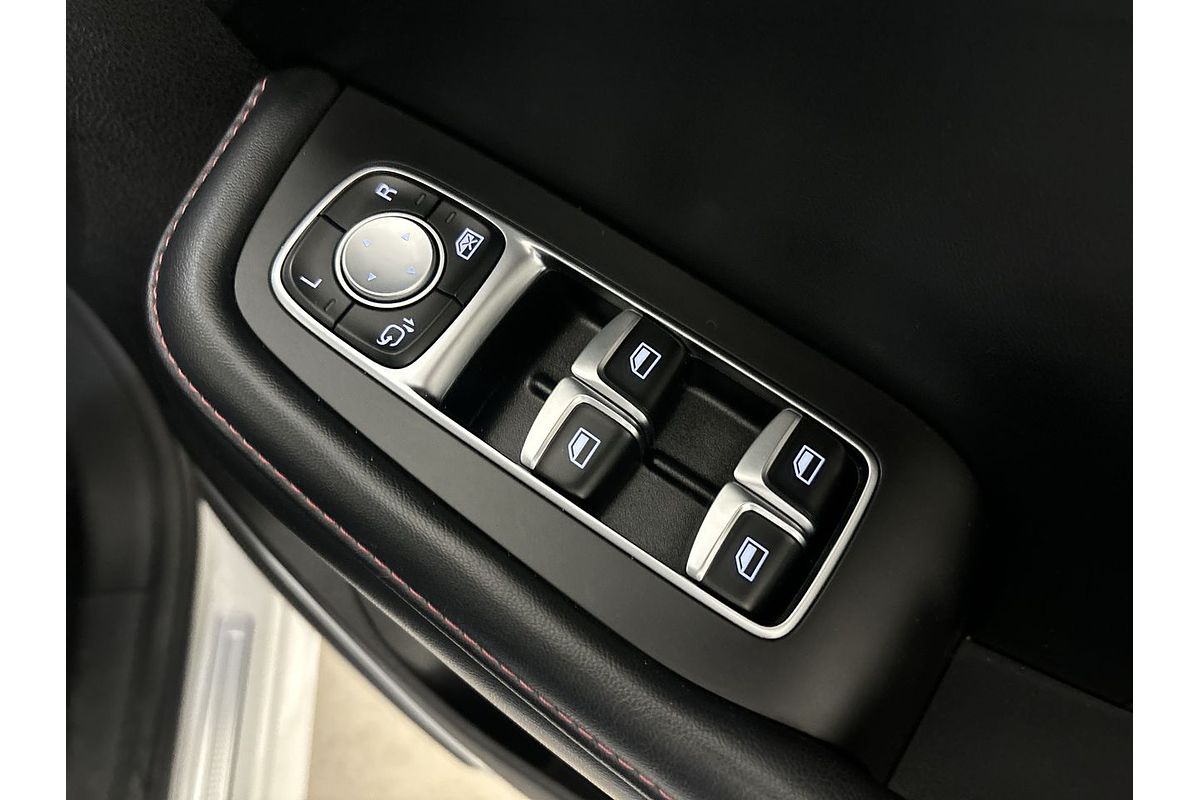 2023 MG HS Vibe SAS23