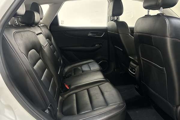 2023 MG HS Vibe SAS23