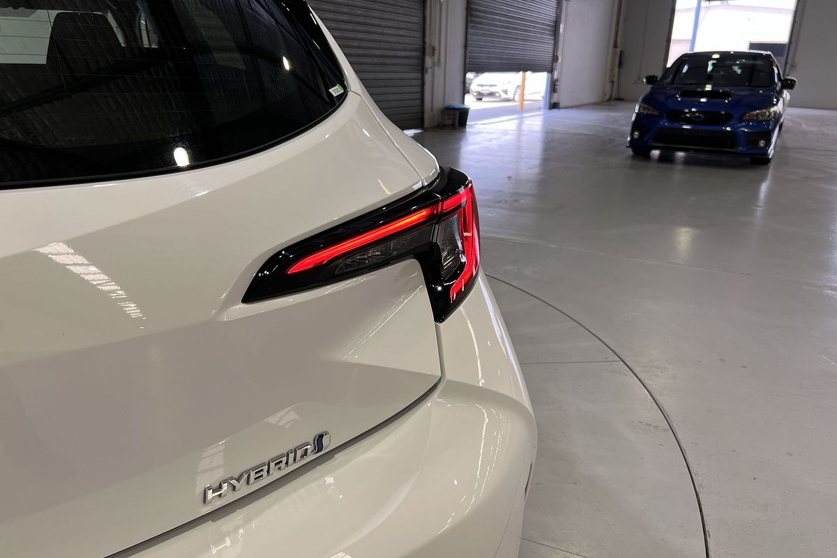 2023 Toyota Corolla Ascent Sport Hybrid ZWE219R