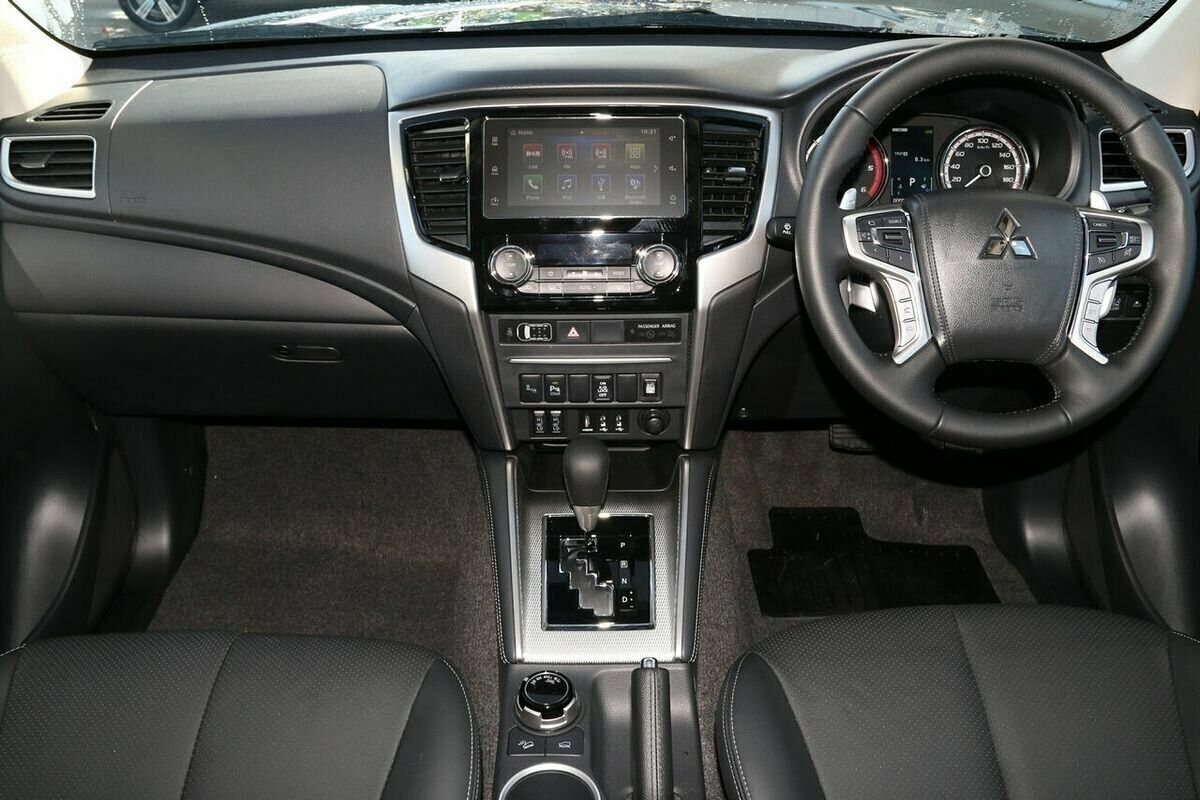 2023 Mitsubishi Triton GLS MR 4X4