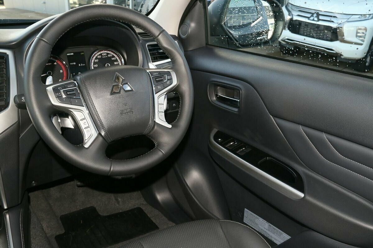 2023 Mitsubishi Triton GLS MR 4X4