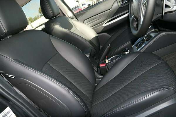 2023 Mitsubishi Triton GLS MR 4X4