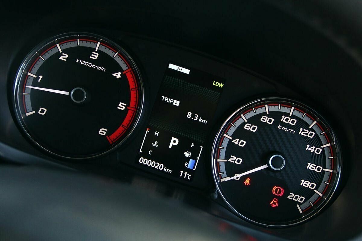 2023 Mitsubishi Triton GLS MR 4X4