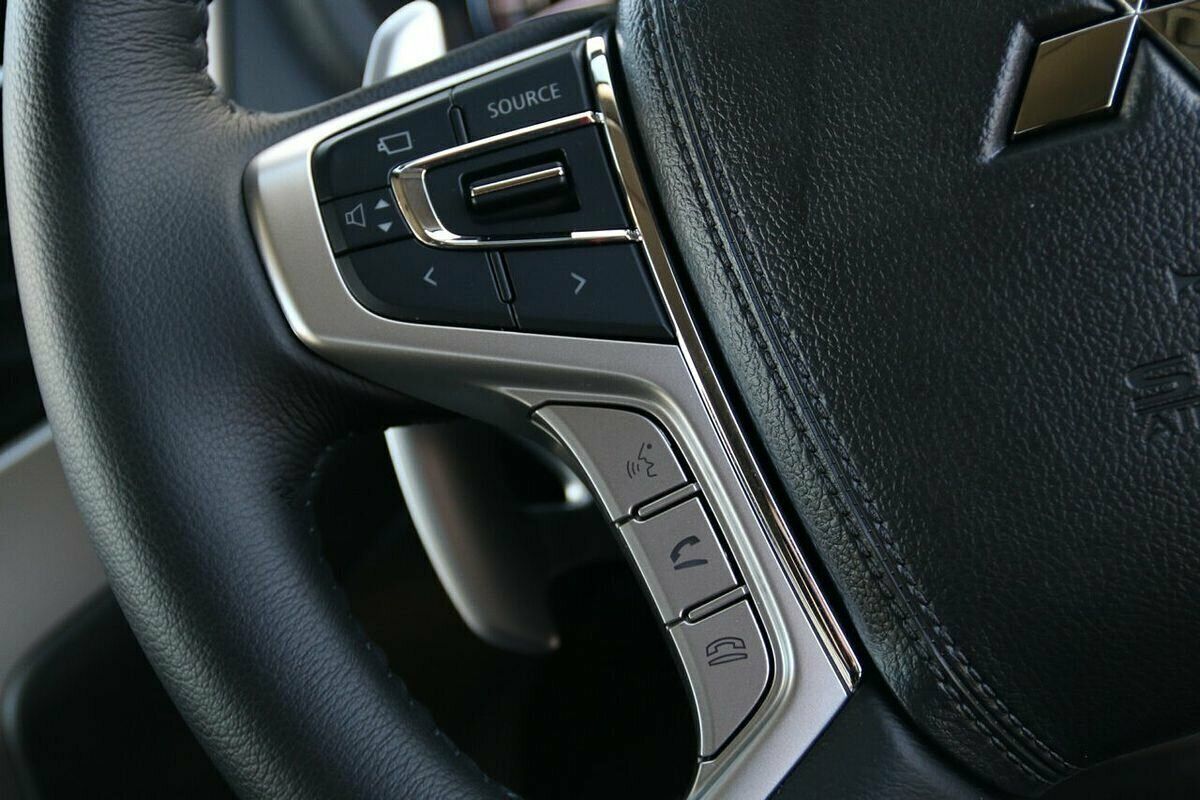 2023 Mitsubishi Triton GLS MR 4X4