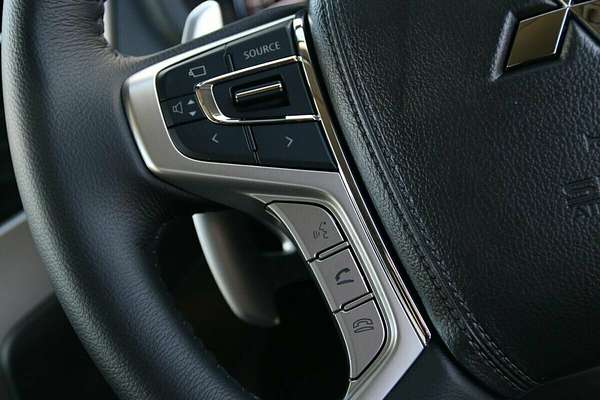 2023 Mitsubishi Triton GLS MR 4X4