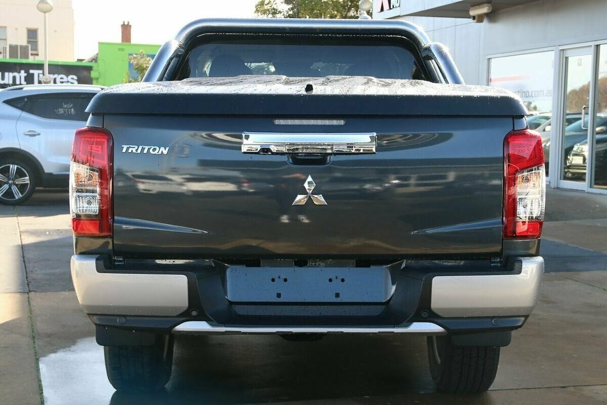 2023 Mitsubishi Triton GLS MR 4X4