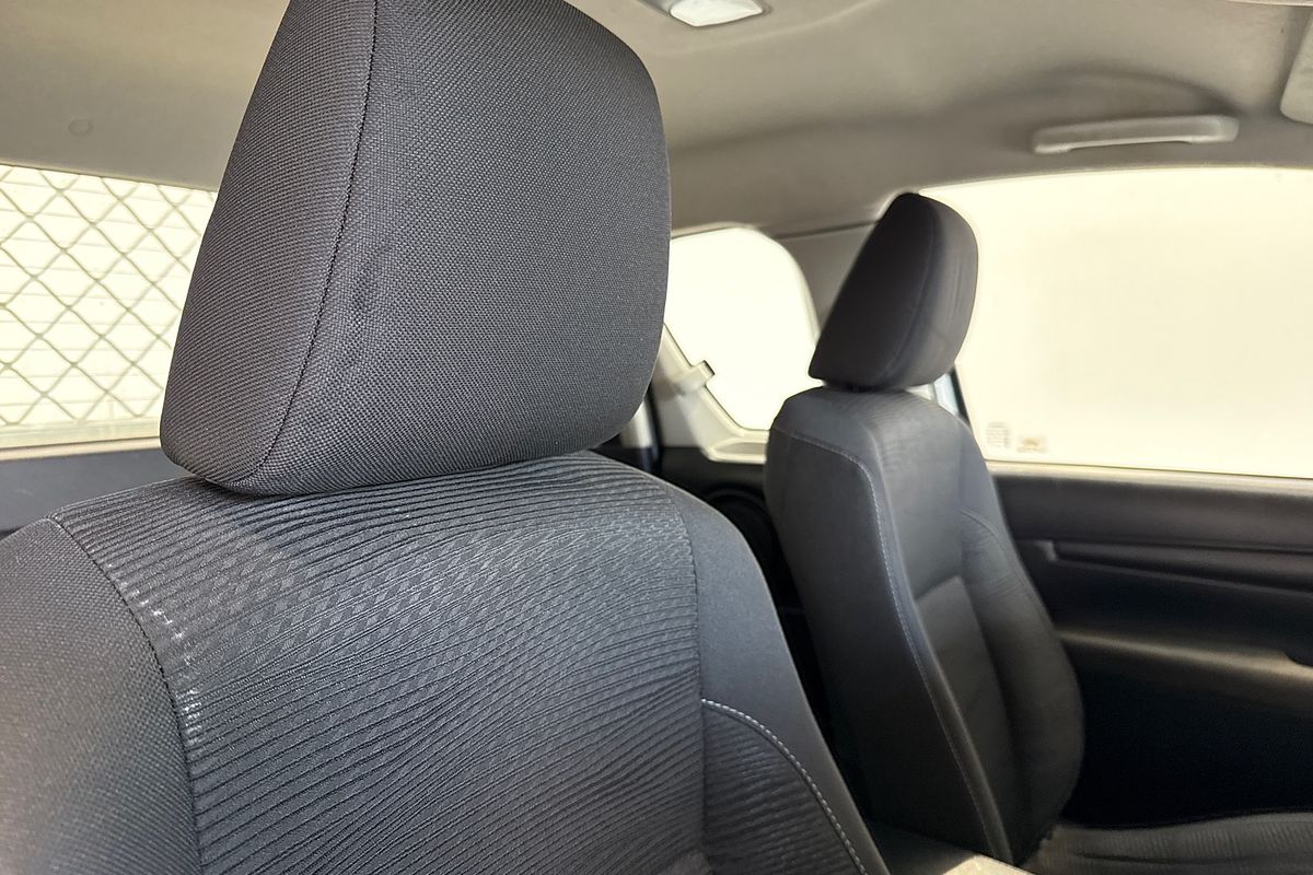 2021 Toyota Hilux SR GUN126R 4X4