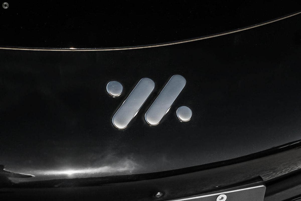 2025 MG IM5 Performance P12L