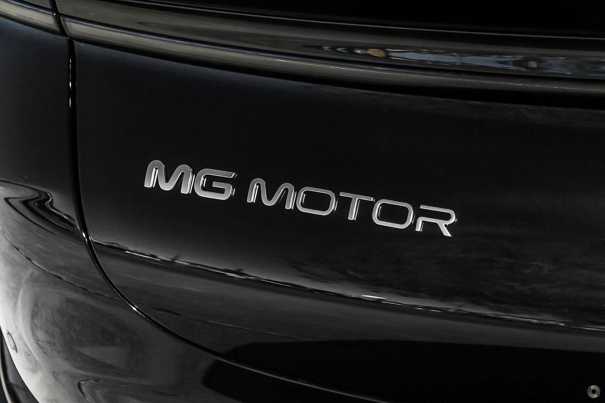 2025 MG IM5 Performance P12L