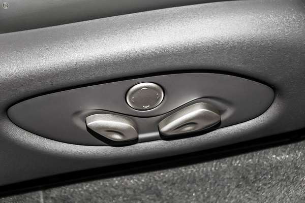 2025 MG IM6 Performance S12L