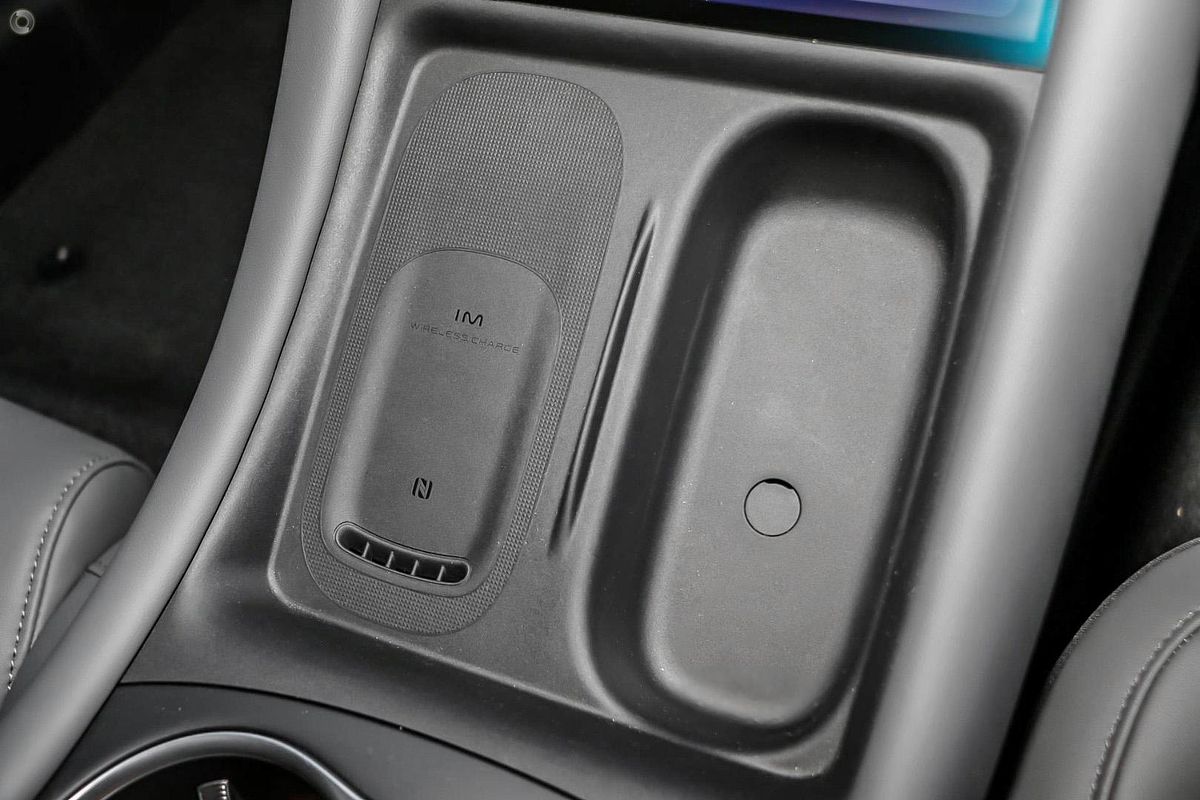 2025 MG IM5 Performance P12L