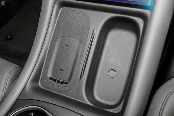 2025 MG IM5 Performance P12L