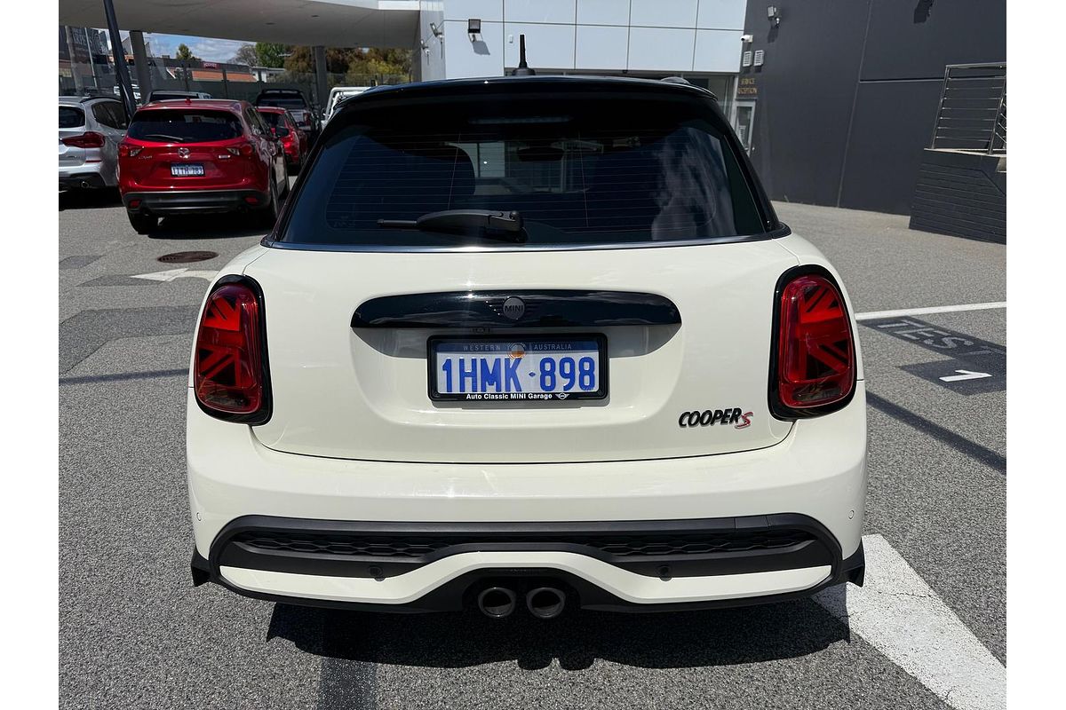 2022 MINI Hatch Cooper S Classic F55 LCI-2