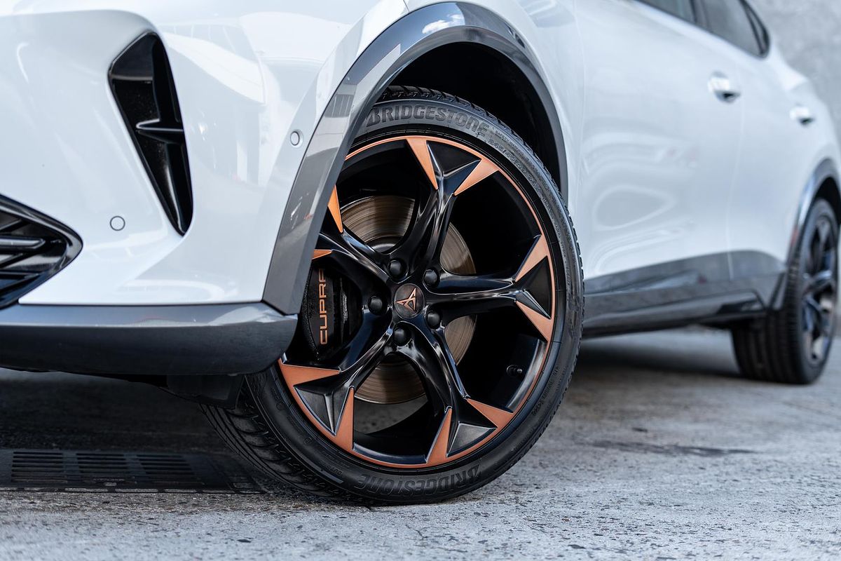 2024 CUPRA Formentor VZx KM