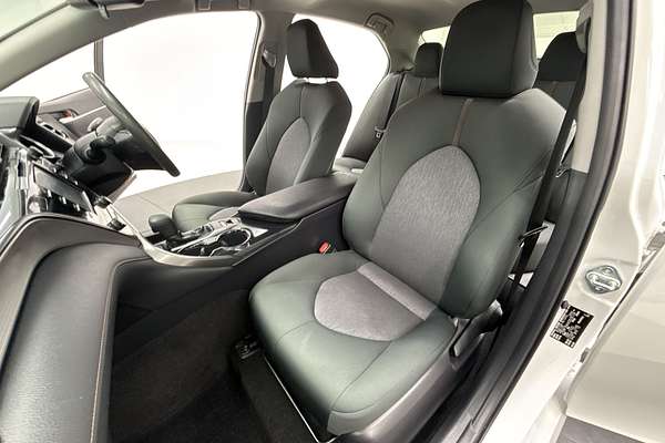 2019 Toyota Camry Ascent ASV70R