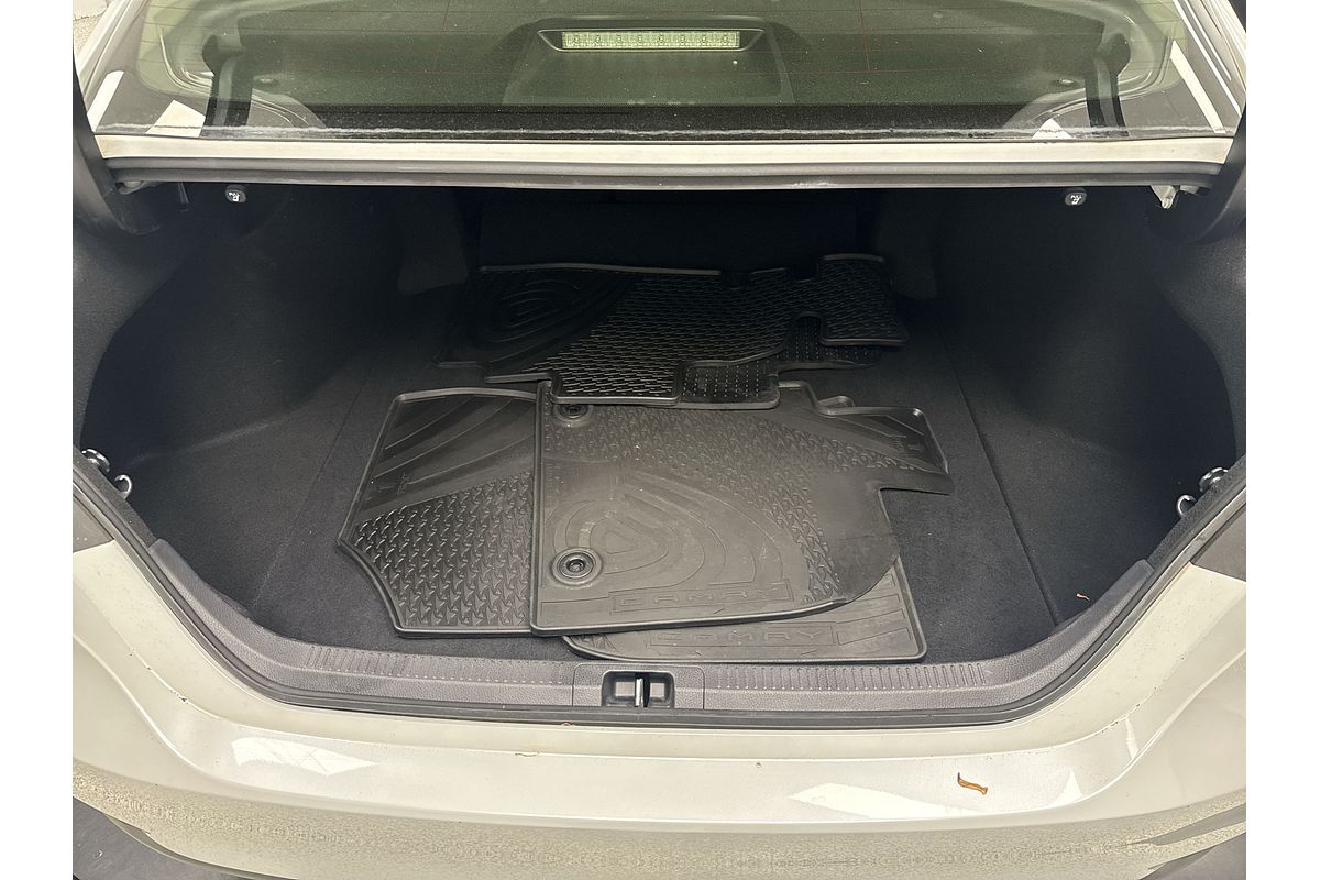 2019 Toyota Camry Ascent ASV70R