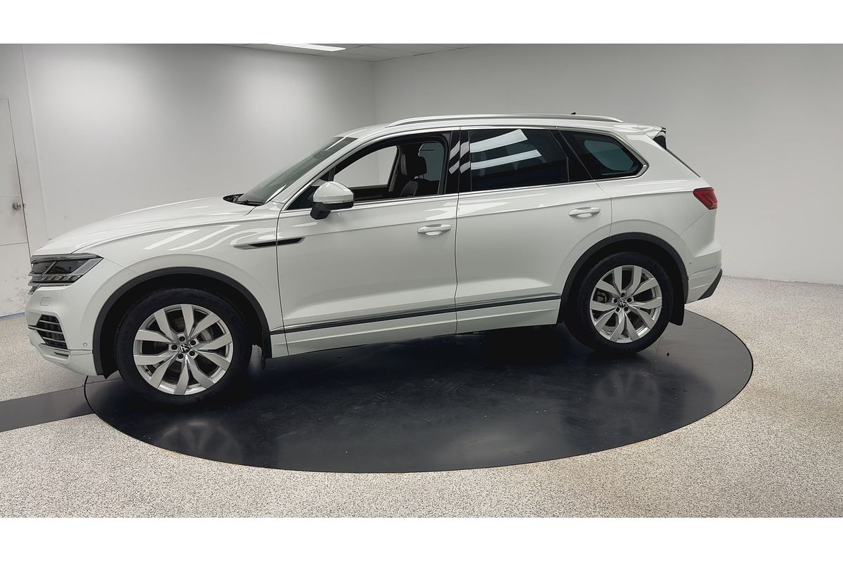 2021 Volkswagen Touareg 210TDI Elegance CR