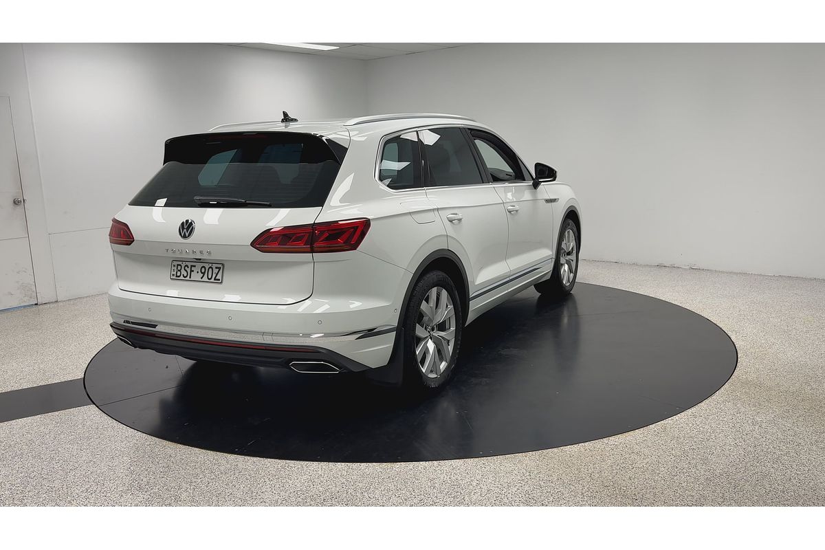 2021 Volkswagen Touareg 210TDI Elegance CR