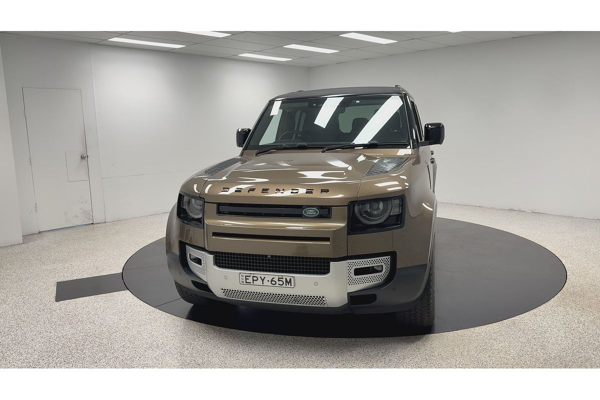 2021 Land Rover Defender 110 D300 SE L663