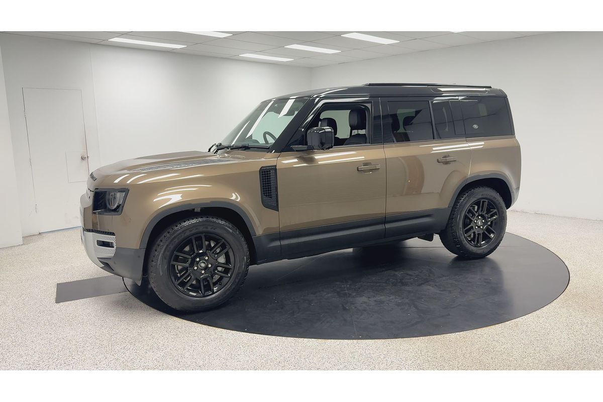 2021 Land Rover Defender 110 D300 SE L663