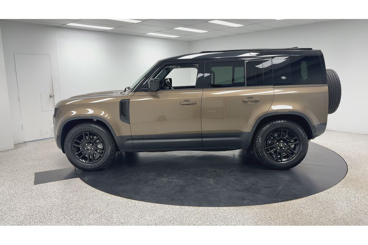 2021 Land Rover Defender 110 D300 SE L663