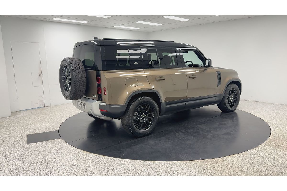 2021 Land Rover Defender 110 D300 SE L663