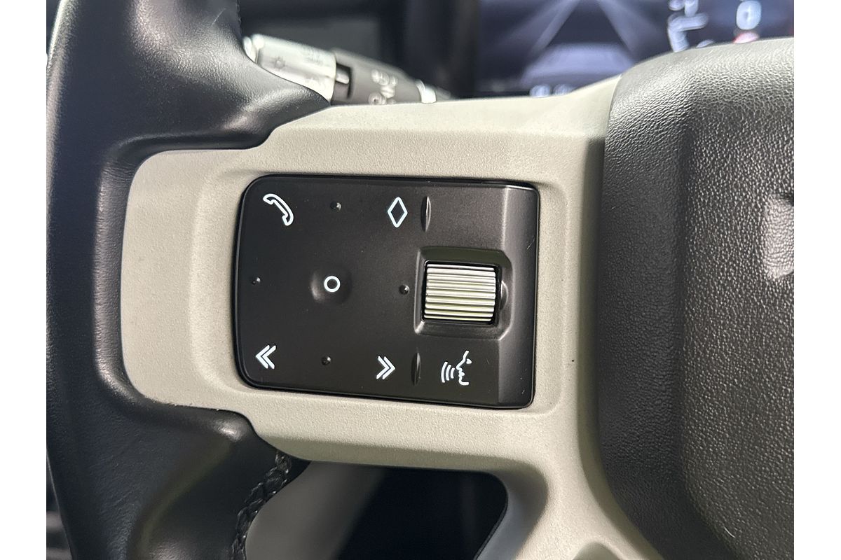 2021 Land Rover Defender 110 D300 SE L663