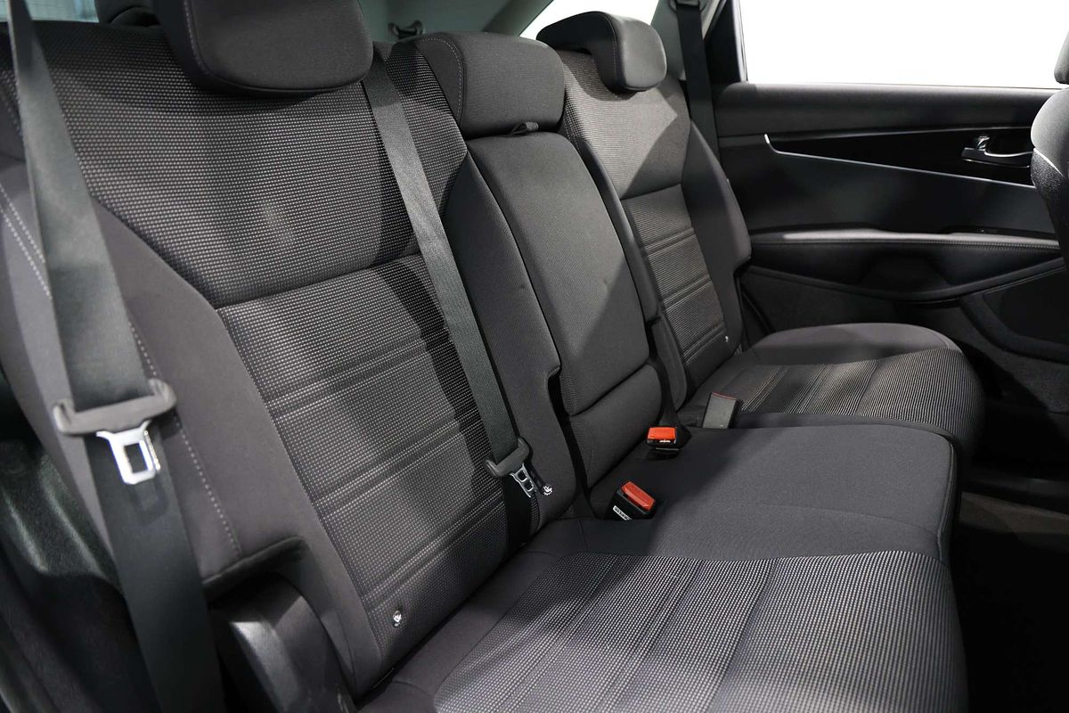 2017 Kia Sorento Si UM