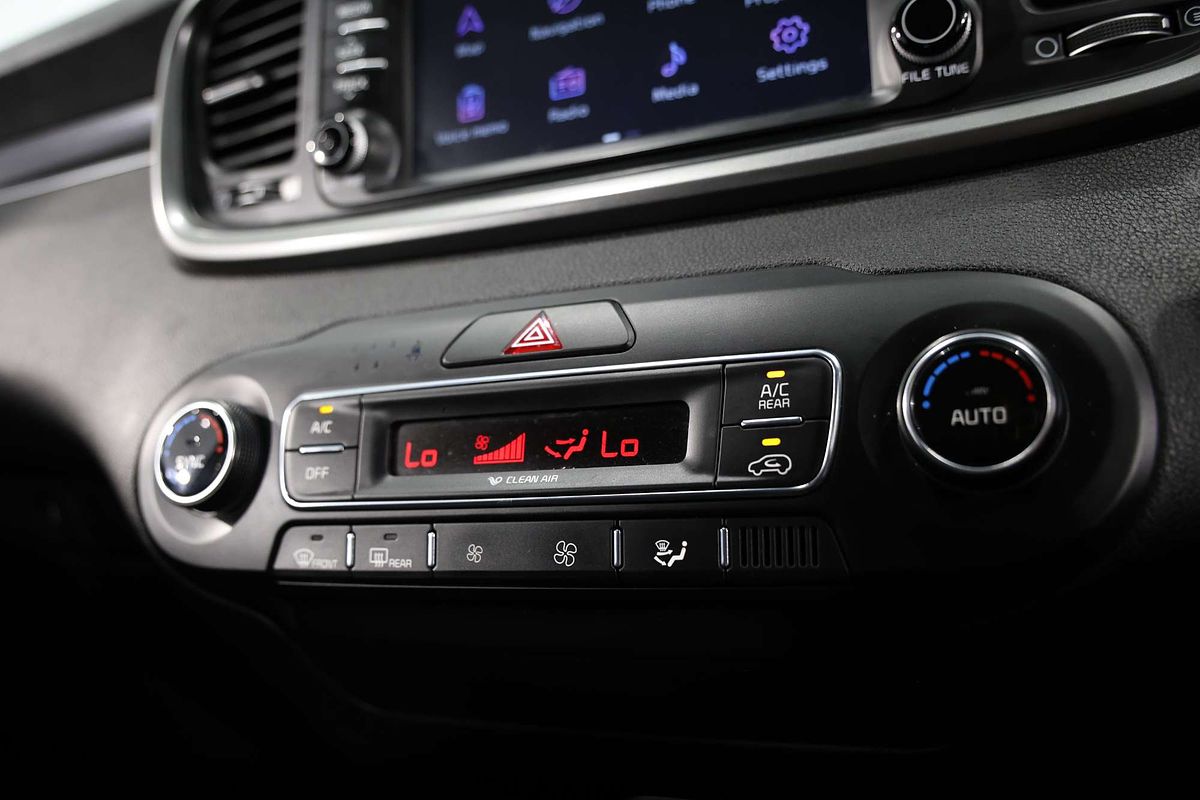 2017 Kia Sorento Si UM