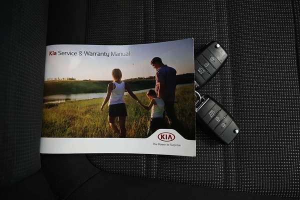 2017 Kia Sorento Si UM