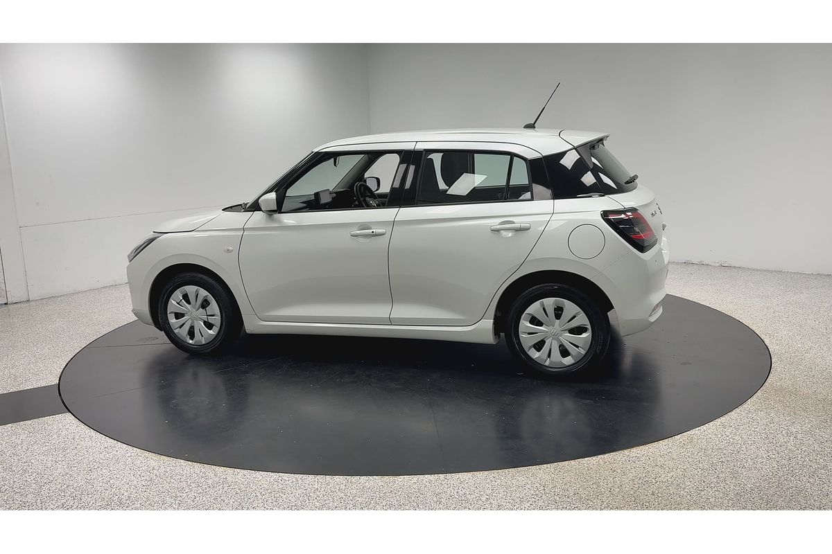 2024 Suzuki Swift Hybrid UZ