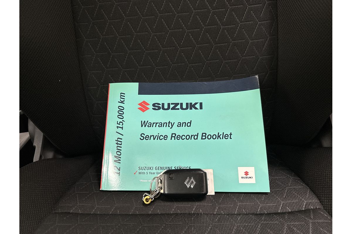 2024 Suzuki Swift Hybrid UZ