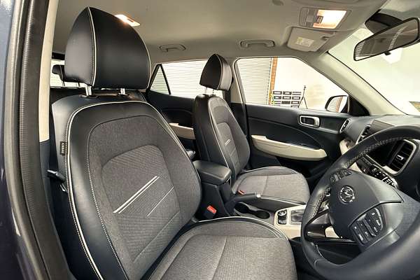 2021 Hyundai Venue Elite QX.V3