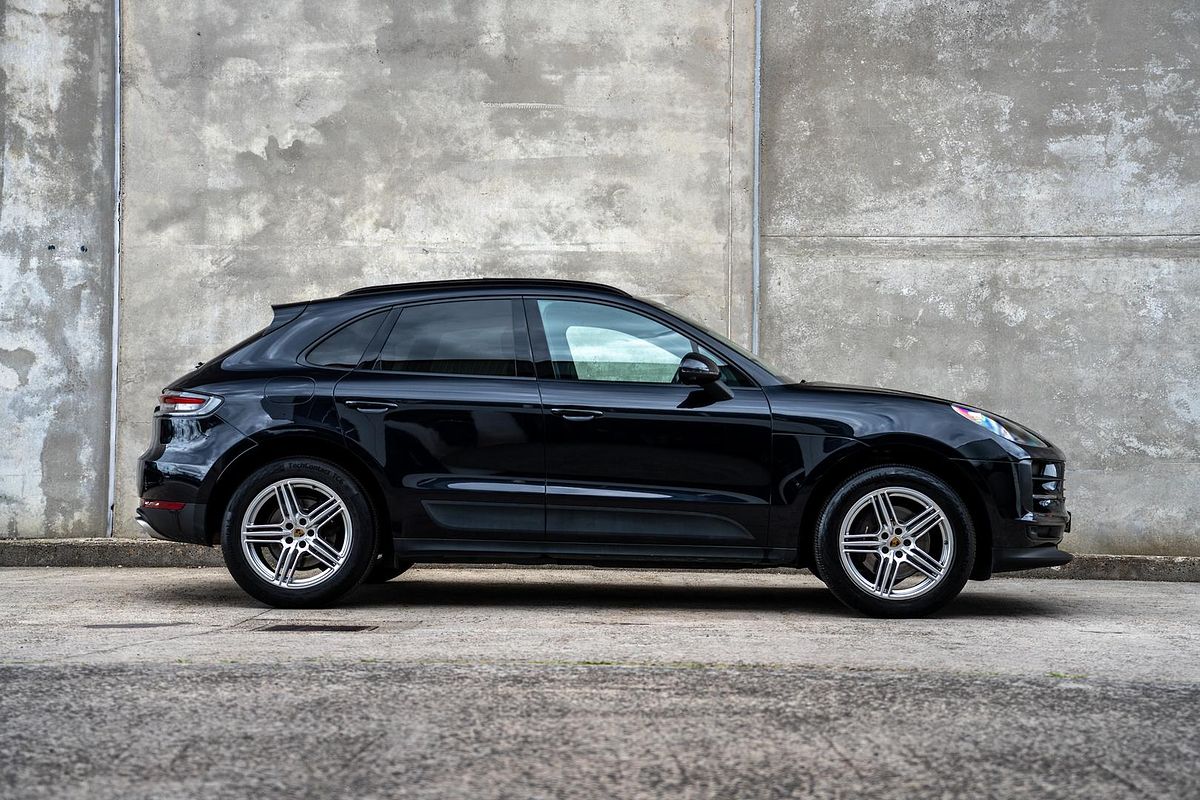 2020 Porsche Macan 95B