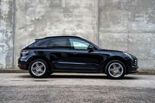 2020 Porsche Macan 95B