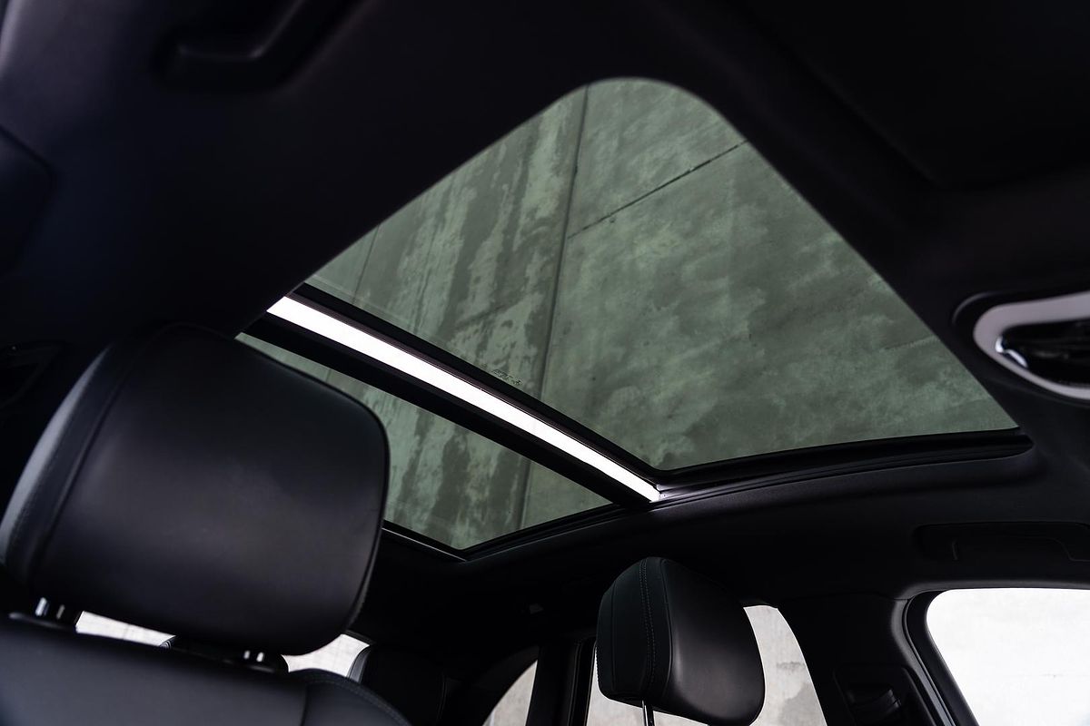 2020 Porsche Macan 95B