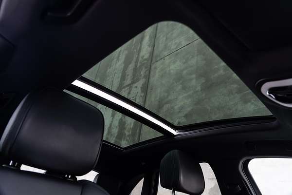 2020 Porsche Macan 95B