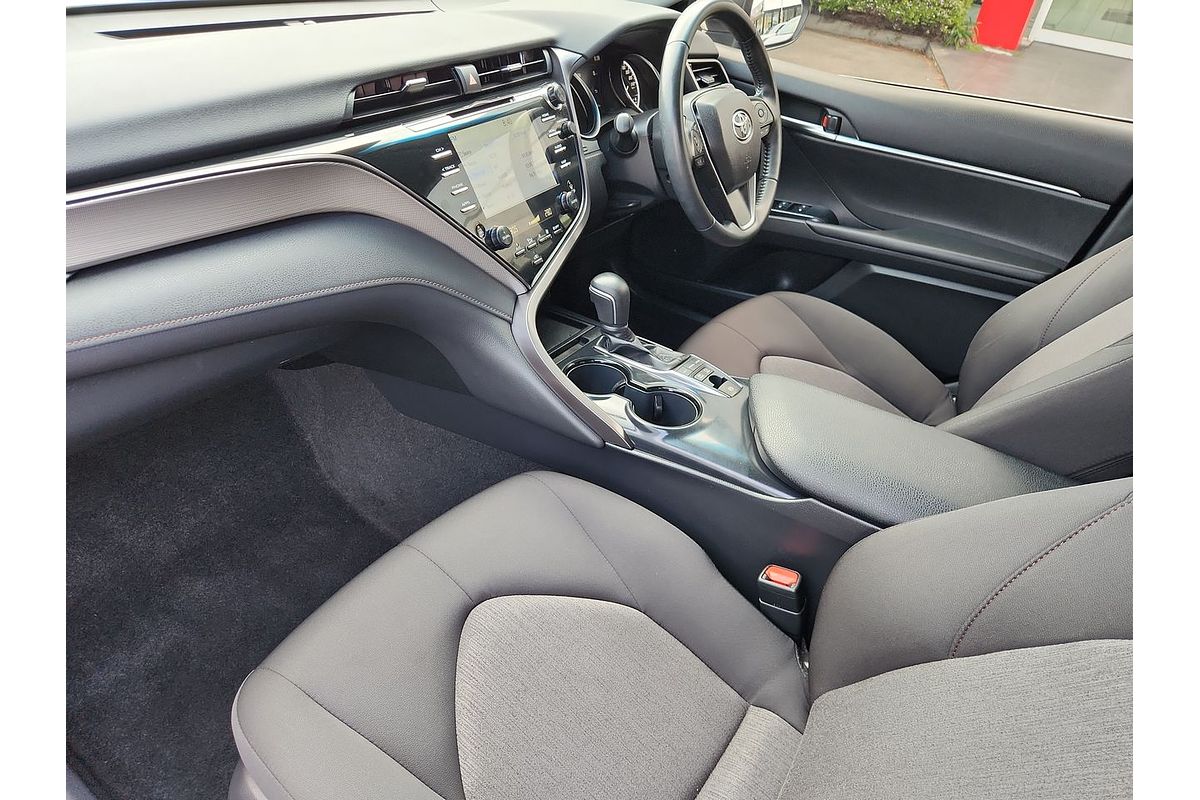 2020 Toyota Camry Ascent Sport AXVH71R