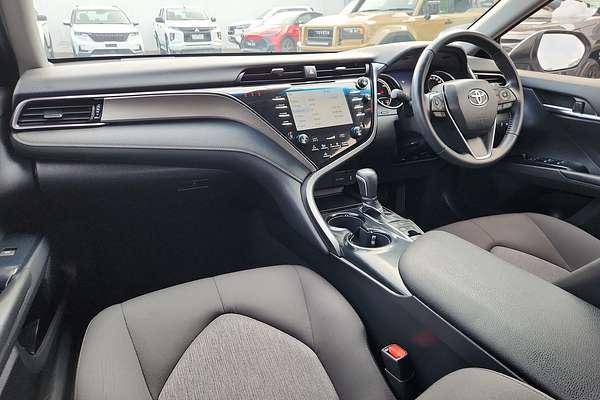 2020 Toyota Camry Ascent Sport AXVH71R