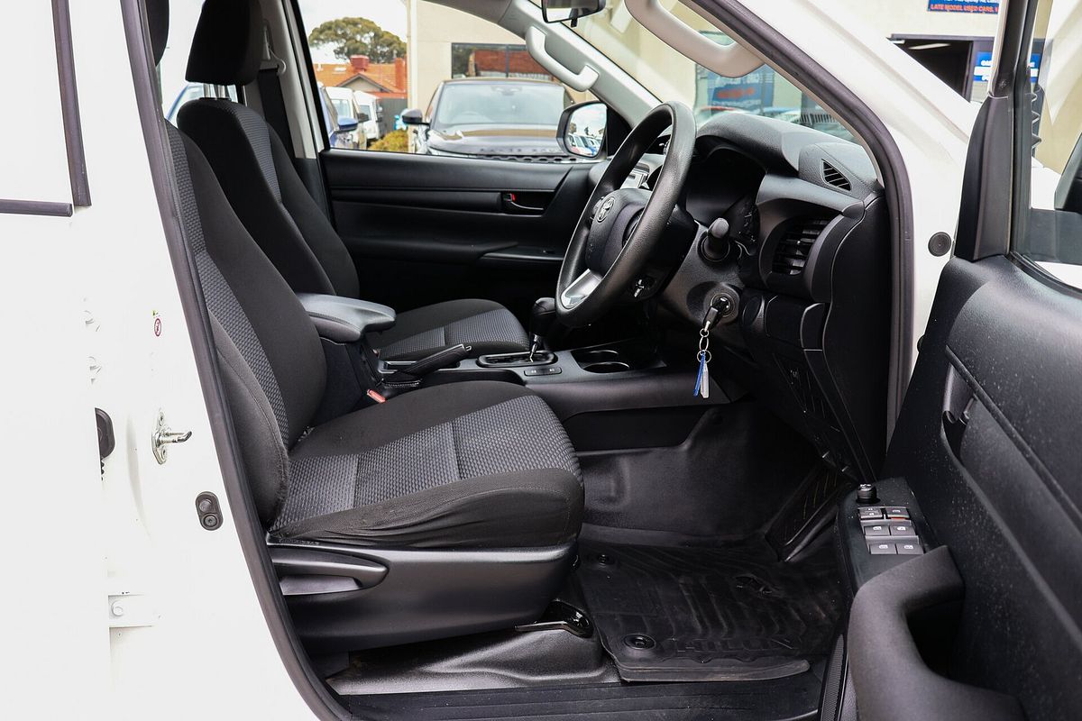 2016 Toyota Hilux Workmate TGN121R Rear Wheel Drive