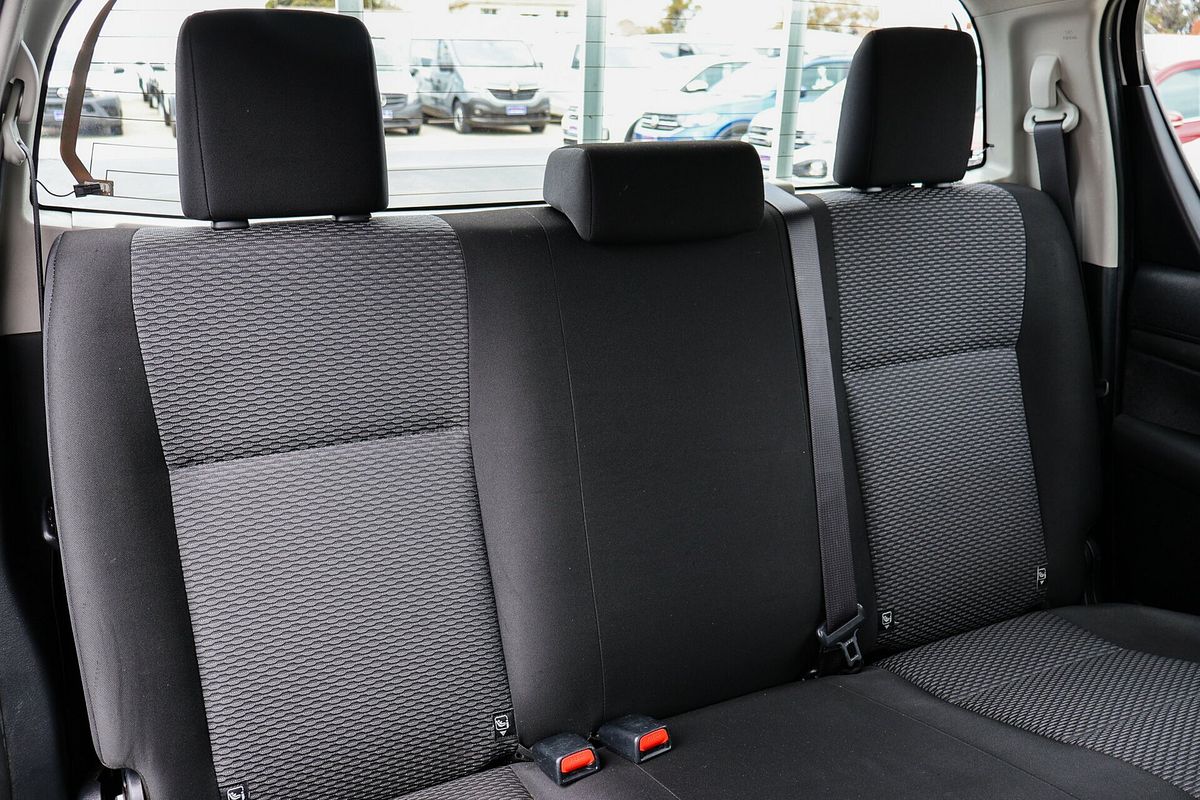 2016 Toyota Hilux Workmate TGN121R Rear Wheel Drive