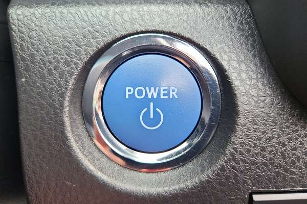 2020 Toyota Camry Ascent Sport AXVH71R