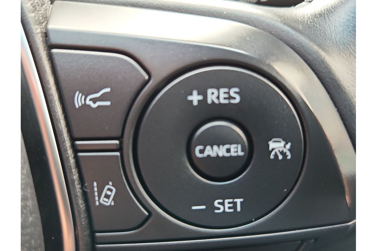 2020 Toyota Camry Ascent Sport AXVH71R