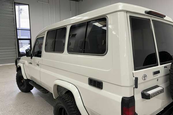 2013 Toyota Landcruiser Workmate Troopcarrier VDJ78R